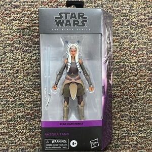 NIB Star Wars Ahsoka Tano The Black Series Rebels Figurine